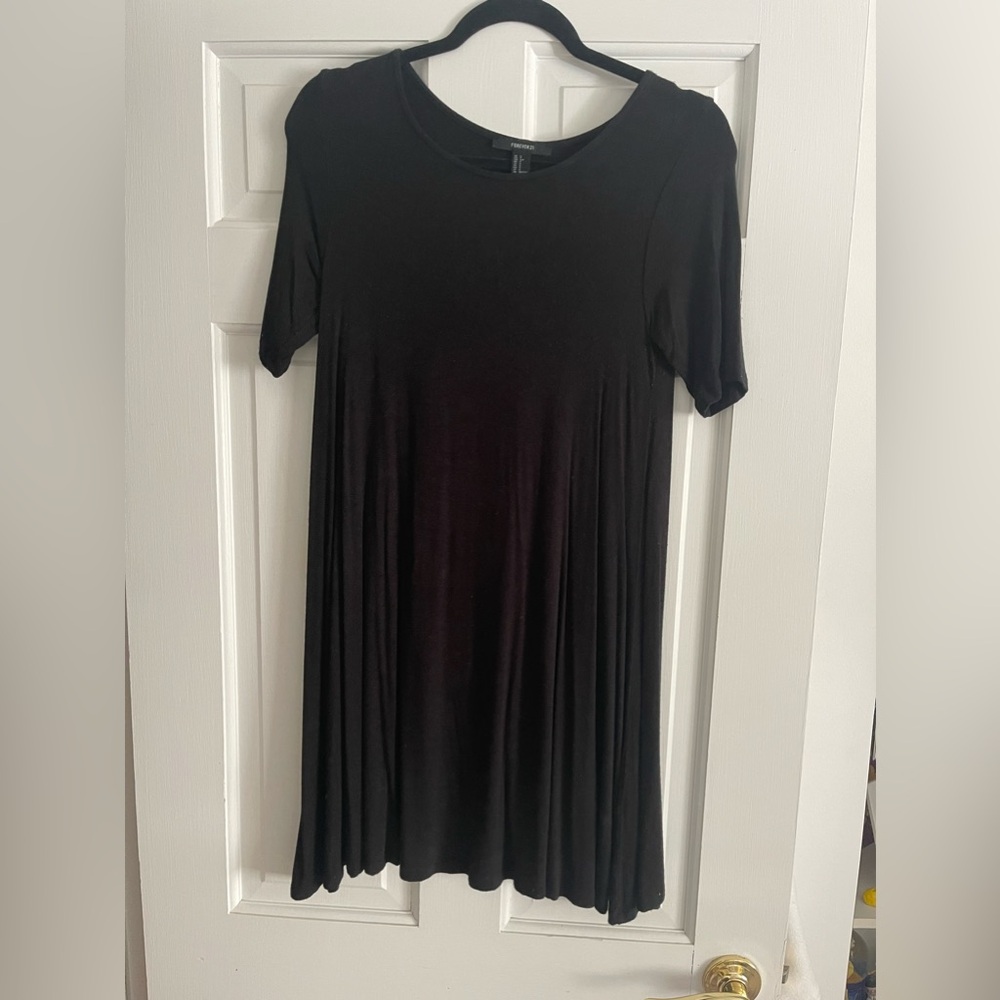 Forever 21 black dress